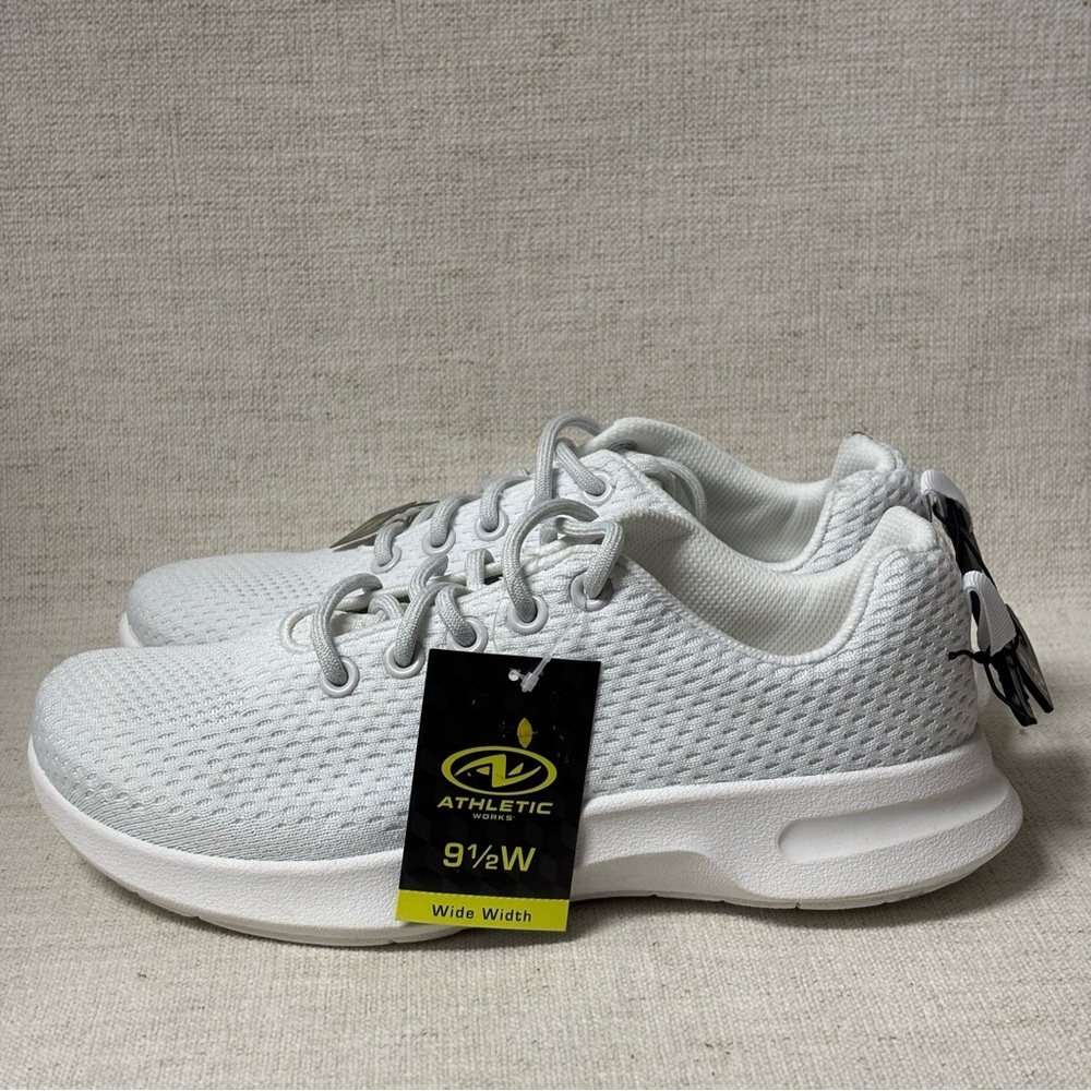 Athletic Works Women's Lifestyle Jogger Sneakers Sz 9.5 - Picture 7 of 7